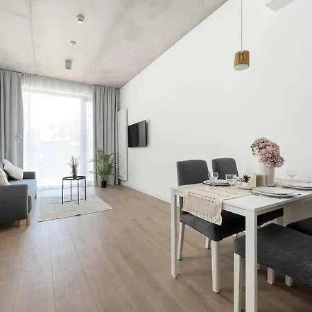 Piekarnia Modern With A Balcony And A Workspace By Renters * Wroclaw