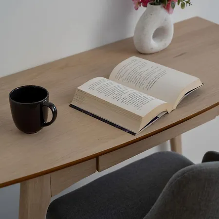 Piekarnia Modern With A Balcony And A Workspace By Renters 아파트 브로츠와프